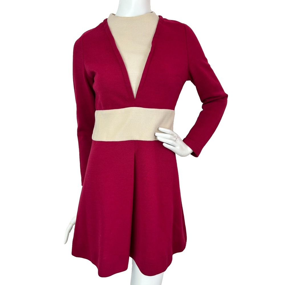 70s Wool Dress Size Small Youth Guild Color Block Fit Flare Red Long Sleeve EUC